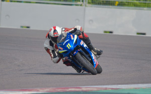 Meka Vidhuraj in full flow en route to winning the Suzuki Gixxer Cup (Open) race in the MMSC Race Fest held at the Buddh International Circuit, Greater Noida, on Sunday. Image by  Anand Philar