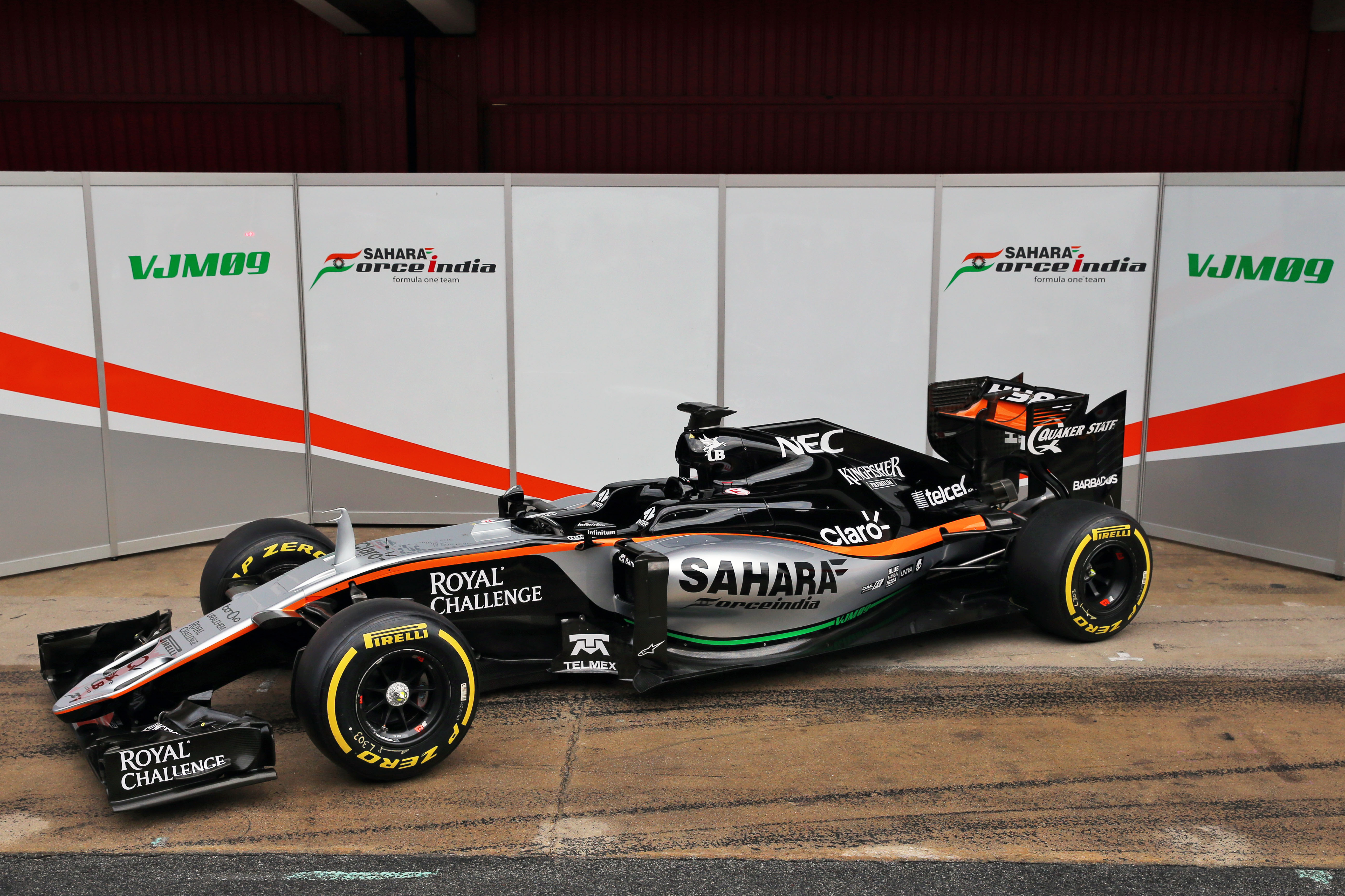 Photo of Sahara Force India presents the VJM09 in Barcelona