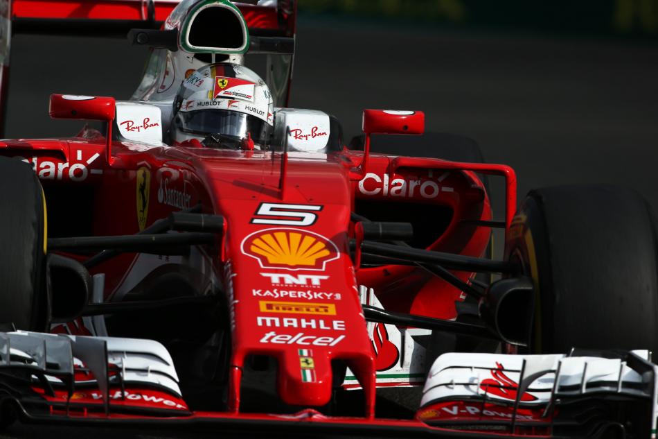Photo of Vettel fastest in FP3; Hamilton 4th