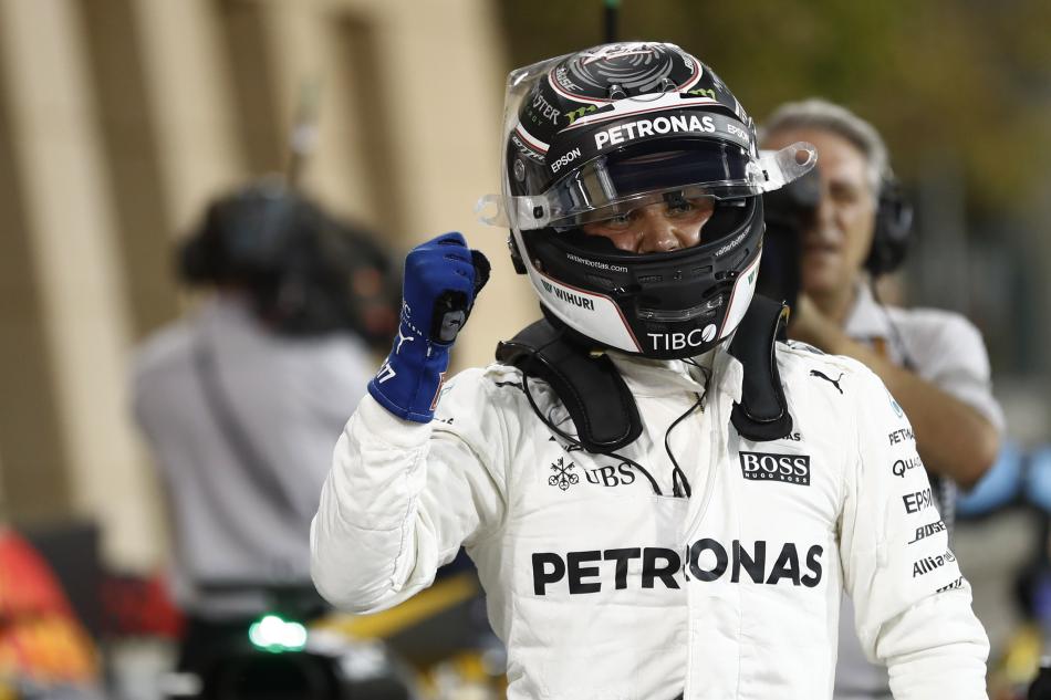 Photo of Bottas takes career’s first pole; Hamilton second
