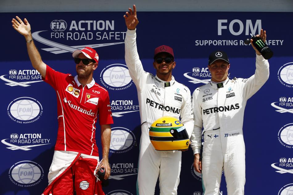 Photo of Hamilton equals Senna’s 65 poles
