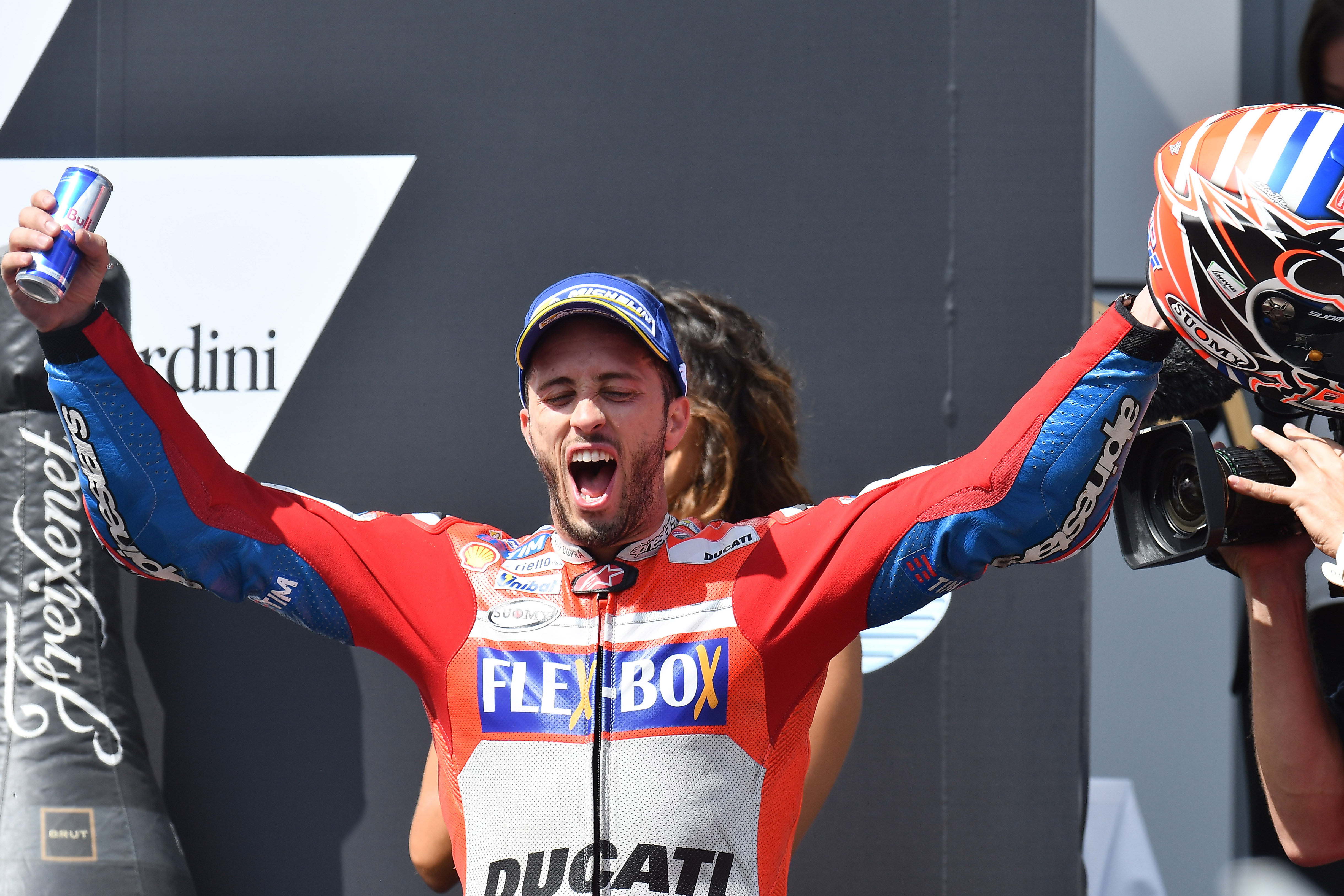 Photo of Ducati’s Dovizioso wins MotoGP; Marquez 2nd, Rossi 7th
