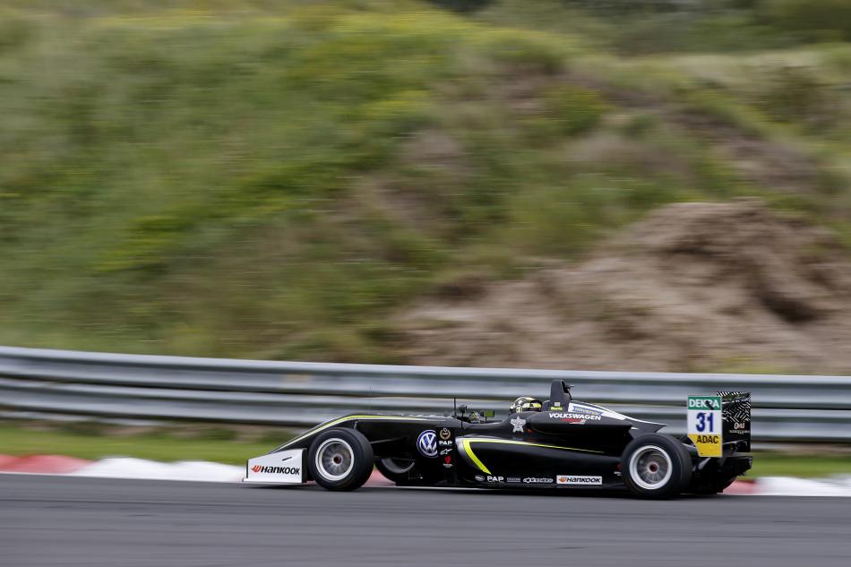 Photo of Norris claims pole; Jehan starts on P13: F3 Race 1
