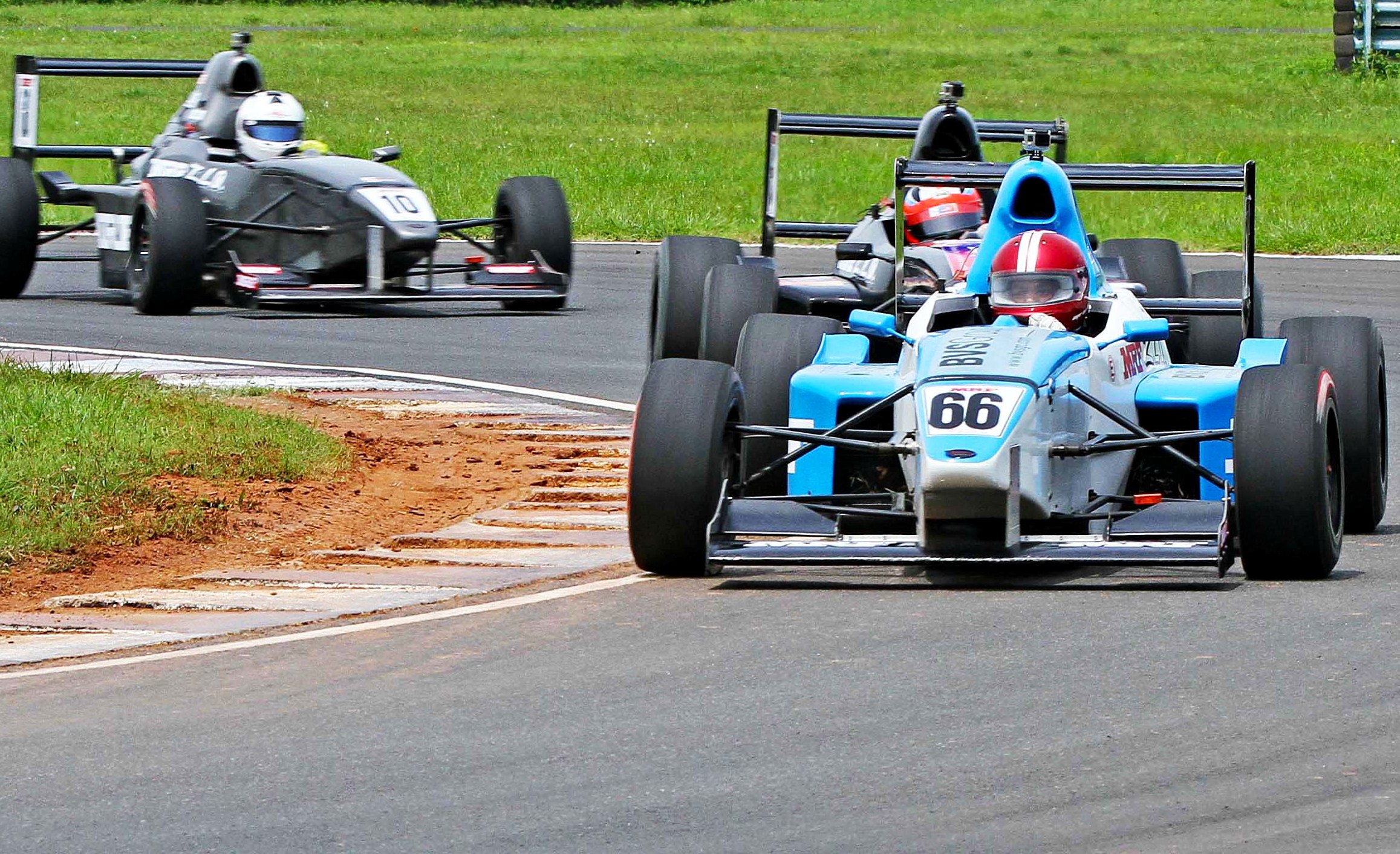 Photo of Deepak, Narendran to battle it out in  ITC class; Anindith leads MRF F1600