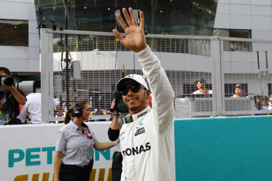 Photo of It is a real surprise, says Hamilton about his pole: Malaysian GP