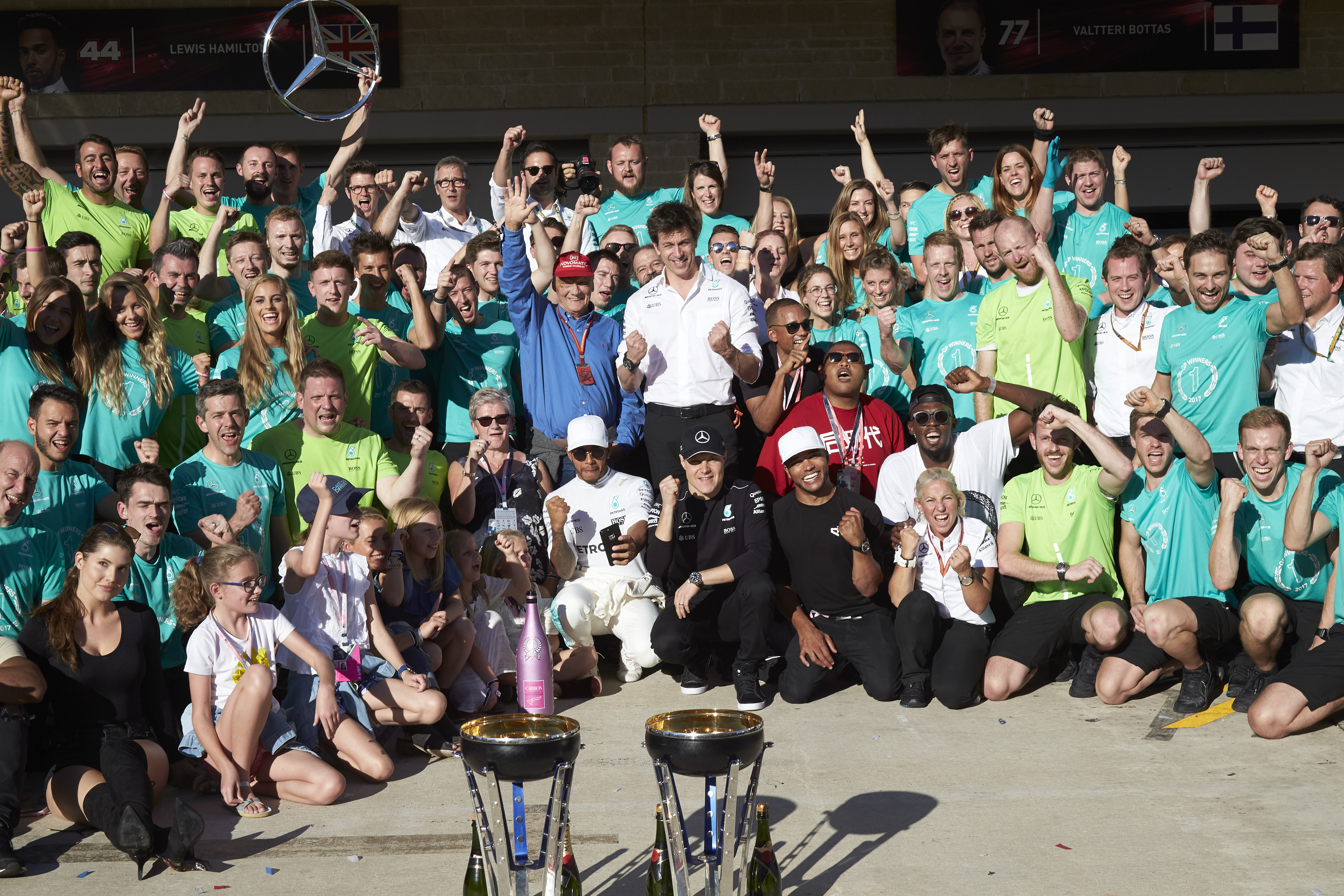 Photo of Mercedes AMG Petronas team wins 4th consecutive World Championship