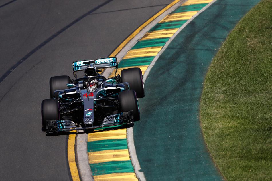 Photo of Hamilton edges out Verstappen to dominate Friday’s practice session: Australian GP