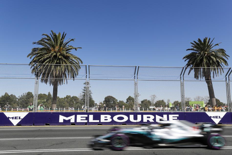 Photo of Hamilton sets pace and tops FP1: Aussie GP