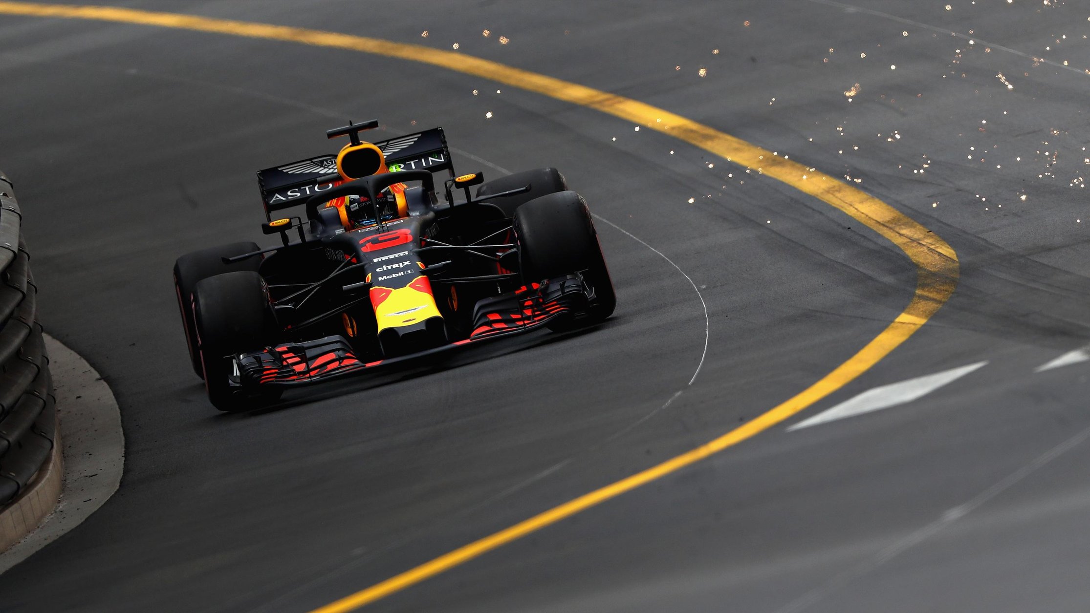 Photo of Free Practice 1: Daniel Ricciardo sets early pace, leads Red Bull one-two in Monaco