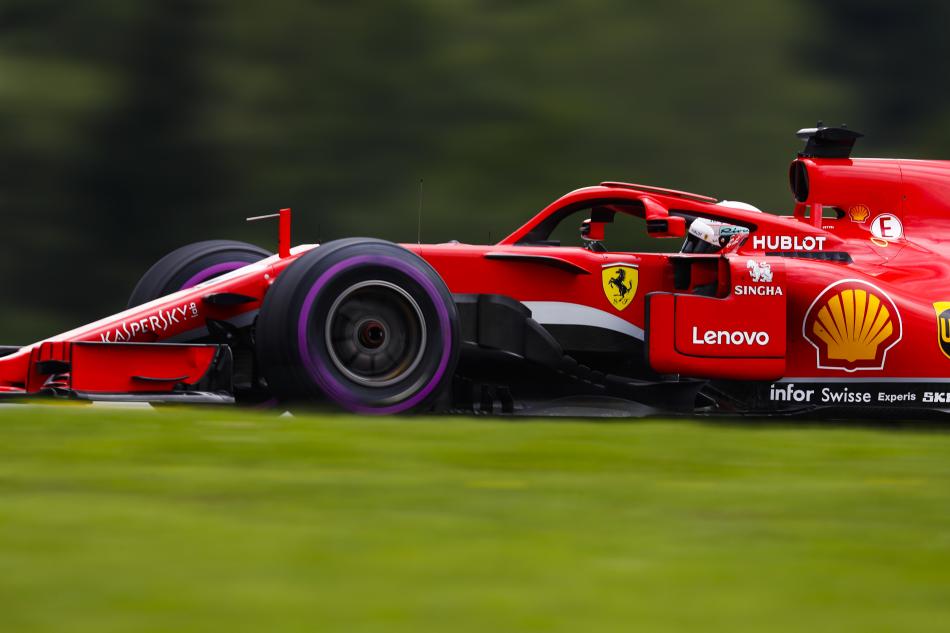 Photo of Vettel fastest in FP3: Austrian GP