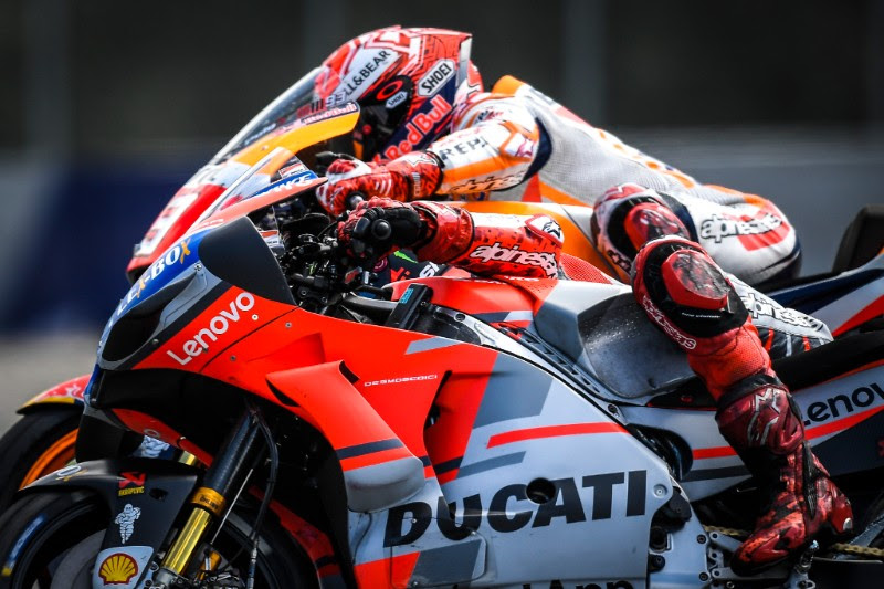 Photo of Jorge Lorenzo outwits Marc Marquez in a classic thriller: MotoGP