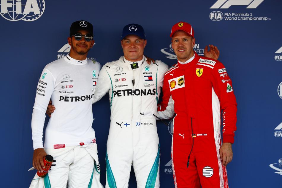Photo of Bottas takes pole ahead of Hamilton and Vettel