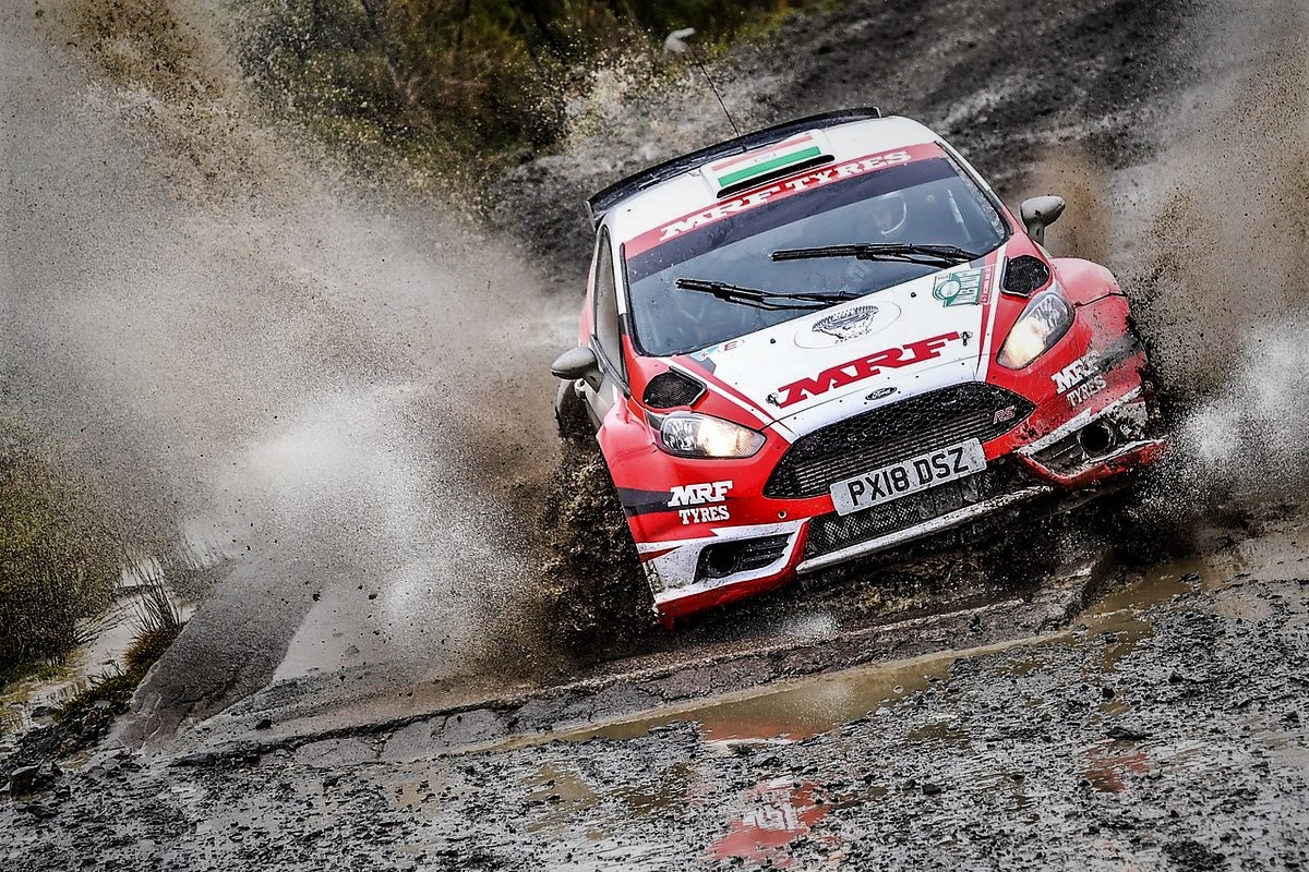 Photo of Dayinsure Wales Rally GB: Gill consolidates to finish Leg 2 in 15th; Ogier leads as Tanak retires