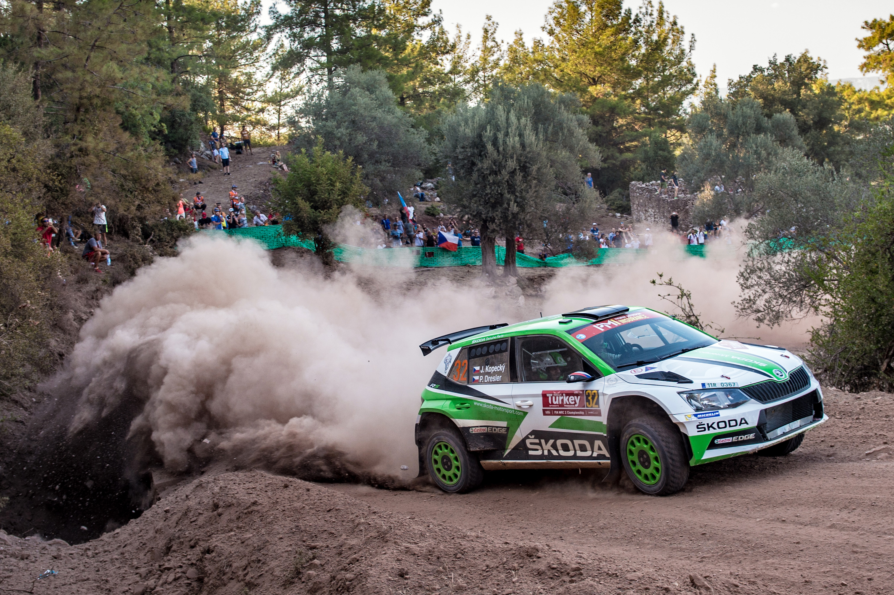 Photo of ŠKODA at Rally RACC Catalunya-Espana: New WRC 2 champion Kopecký wants to crown season with another win