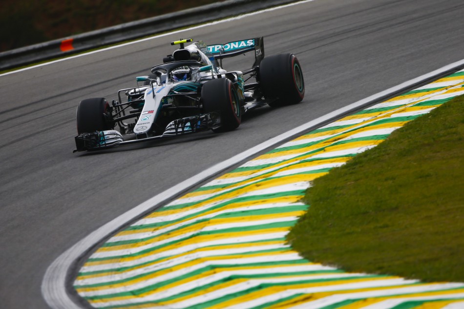 Photo of Bottas tops Mercedes 1-2 in FP2: Brazilian GP
