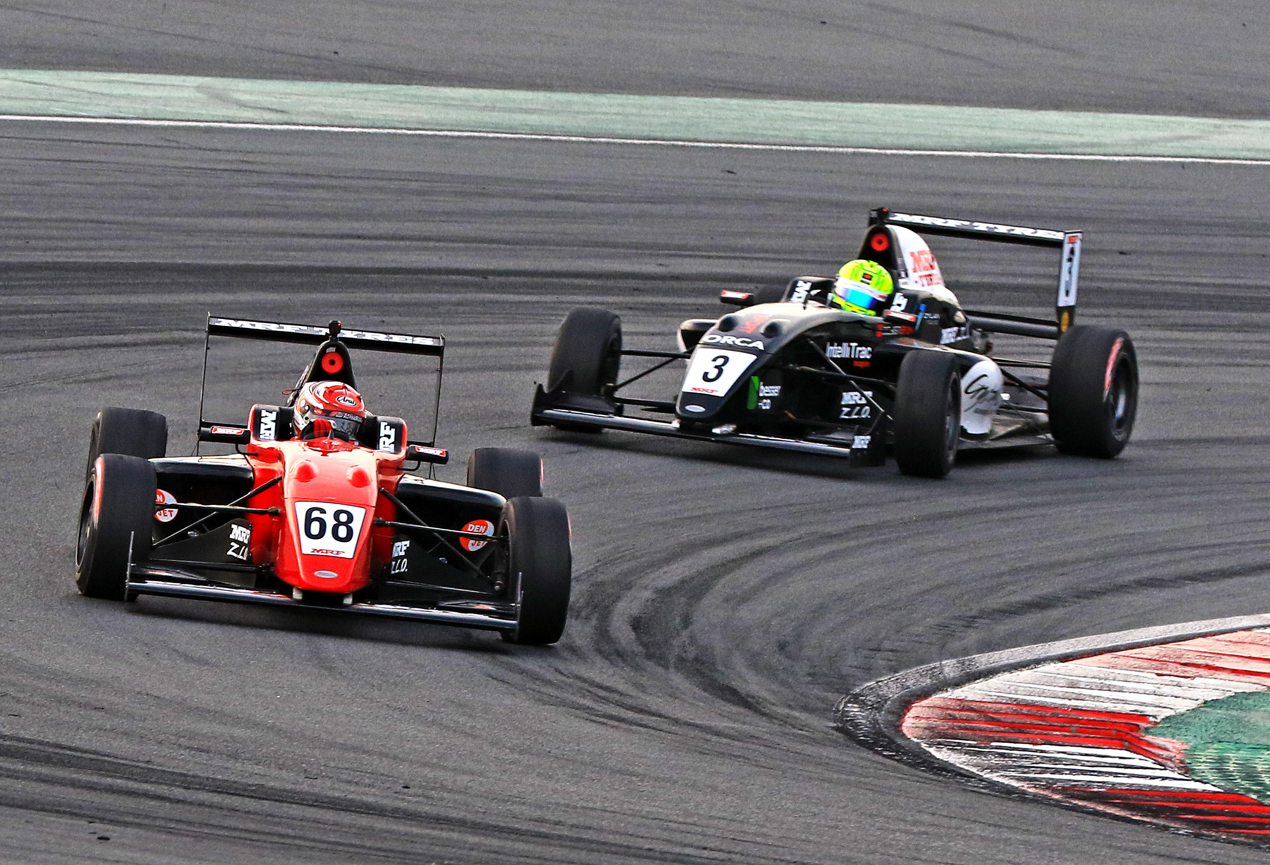 Photo of Danial Frost, Max Defourny share honours on Day One in MRF Challenge
