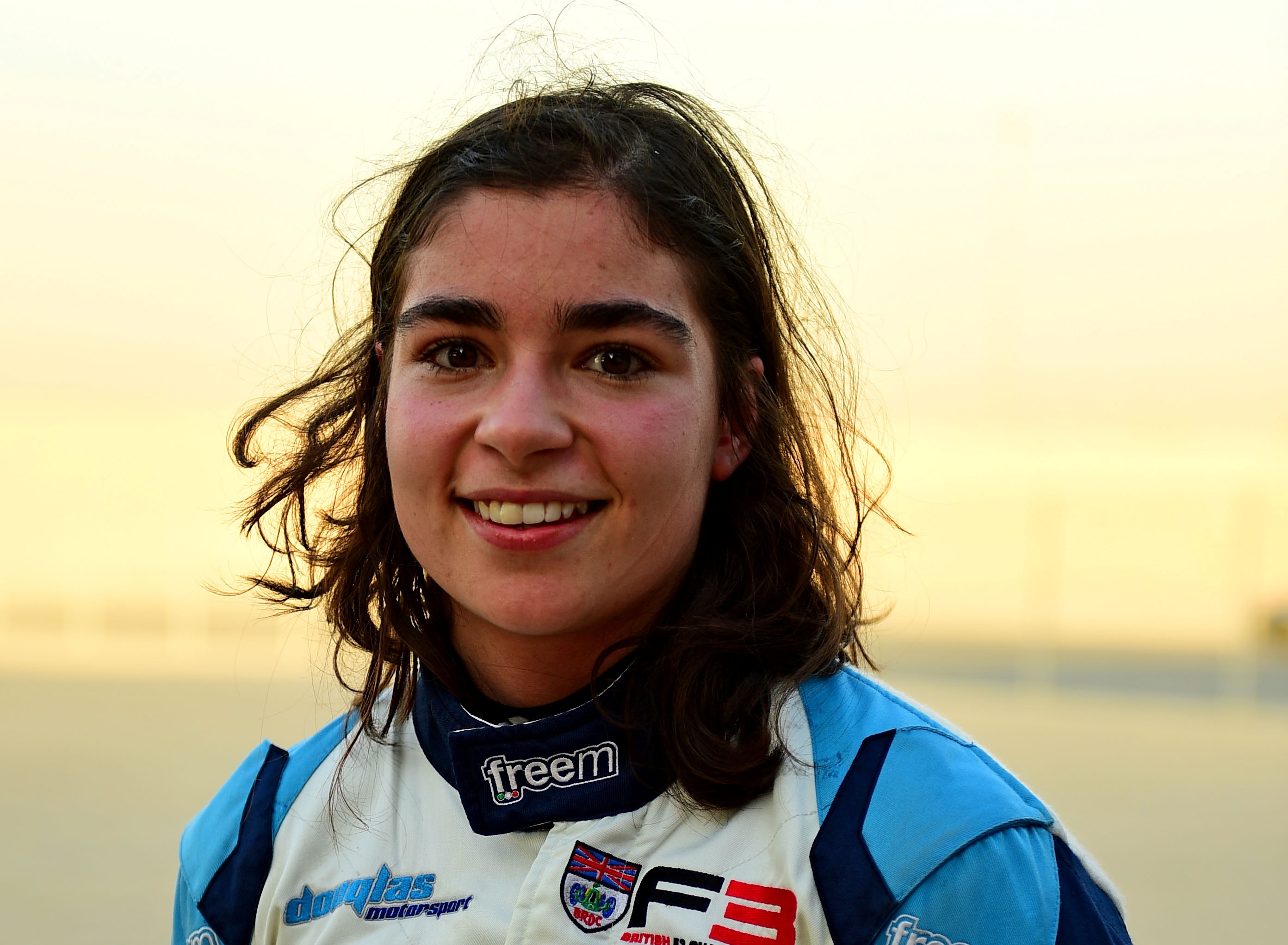 Photo of Jamie Chadwick sets the pace in MRF Challenge