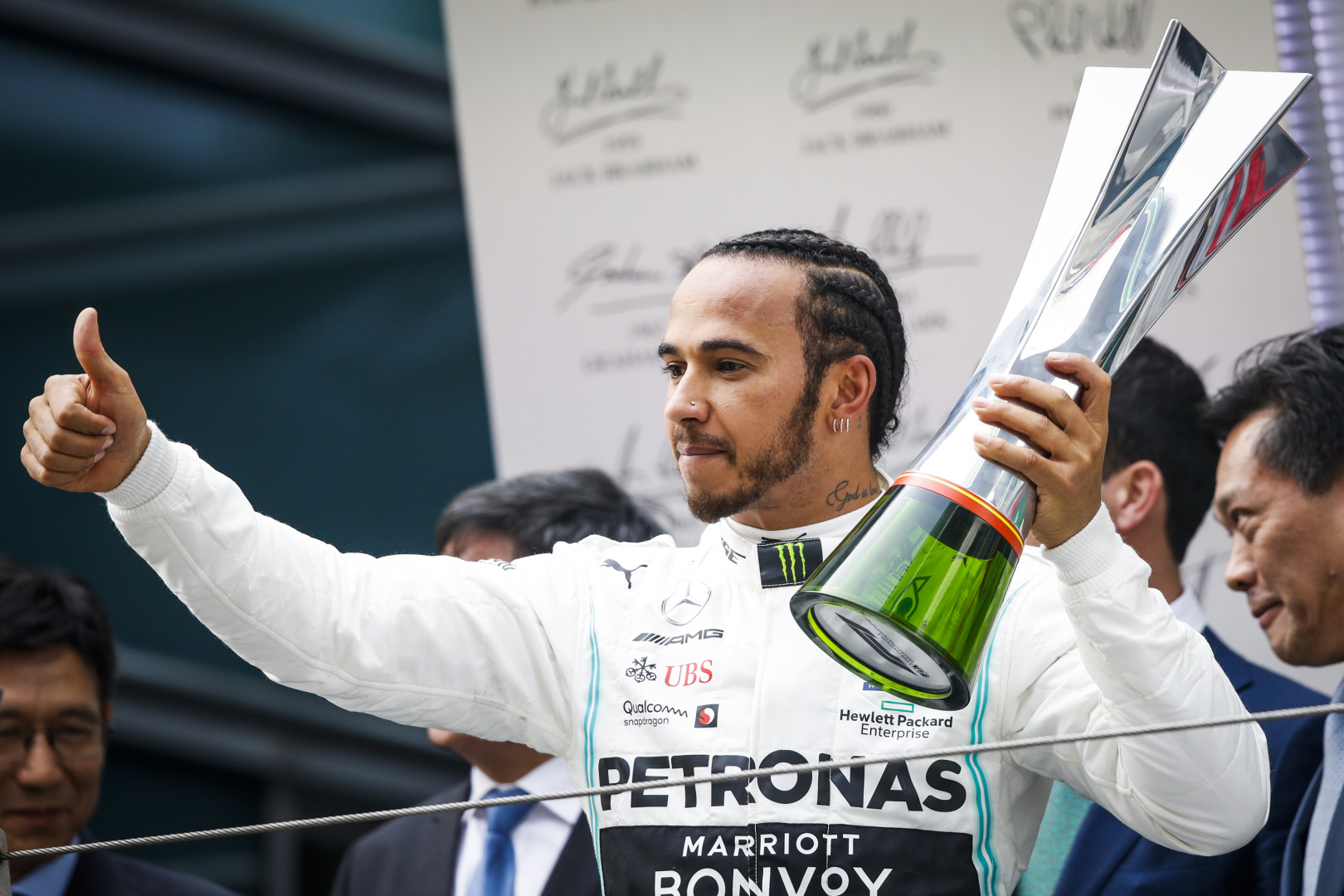 Photo of Hamilton wins F1’s 1000th race ahead of Bottas