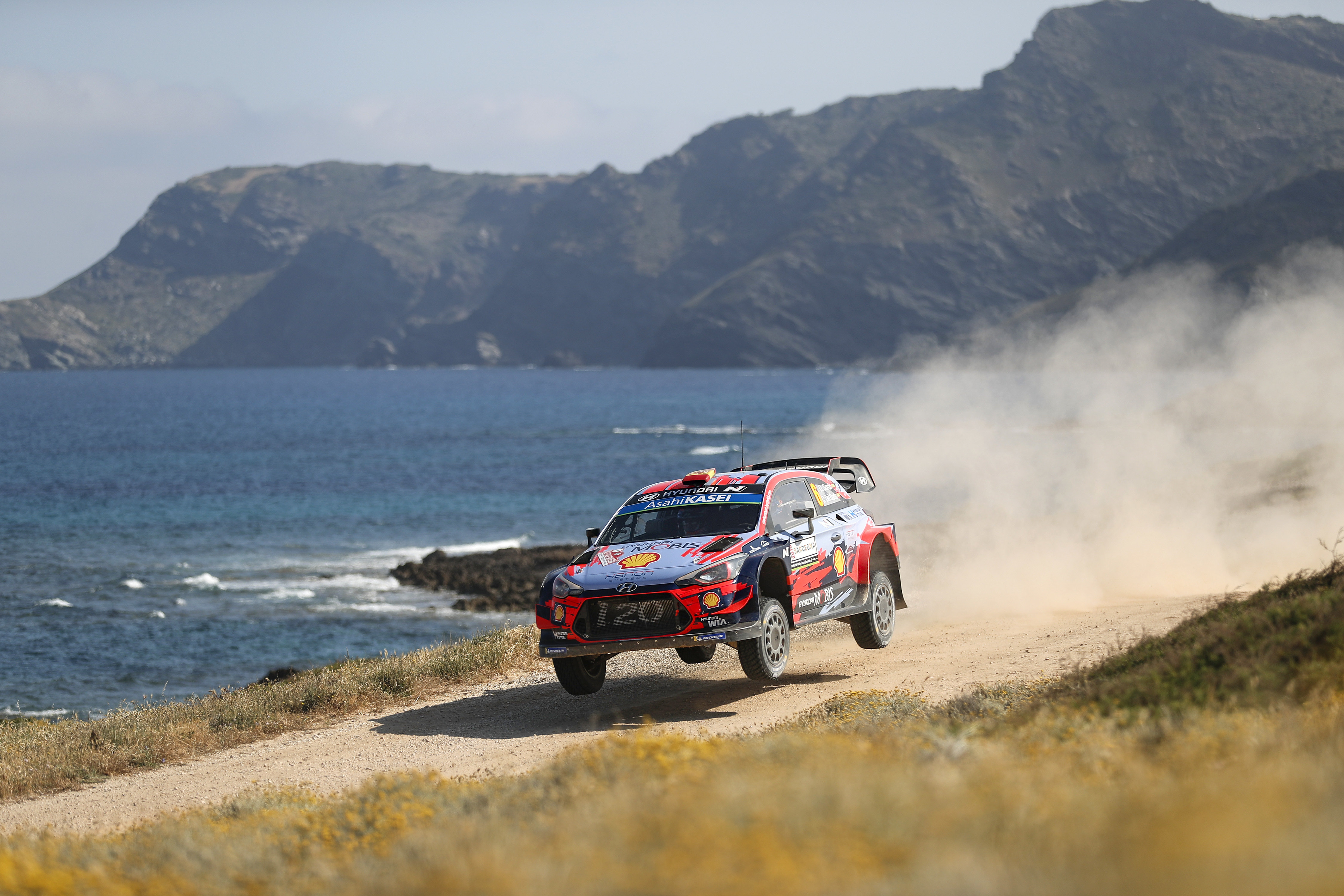 Photo of Dani Sordo-Carlos del Barrio bring unexpected victory for Hyundai: WRC Rally Italia