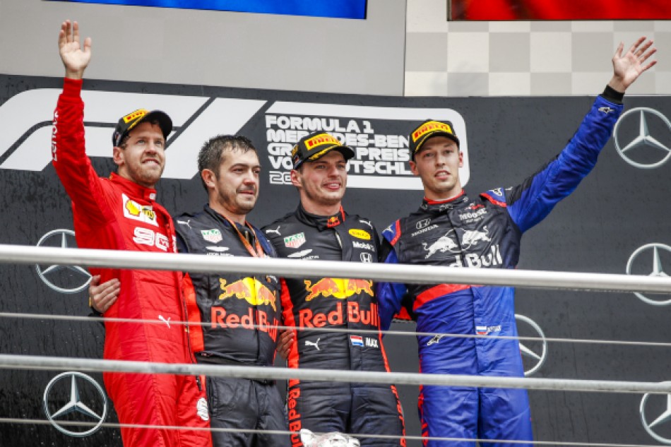 Photo of Verstappen delivers superb wet win; Vettel thrills the home crowd to take 2nd from P20