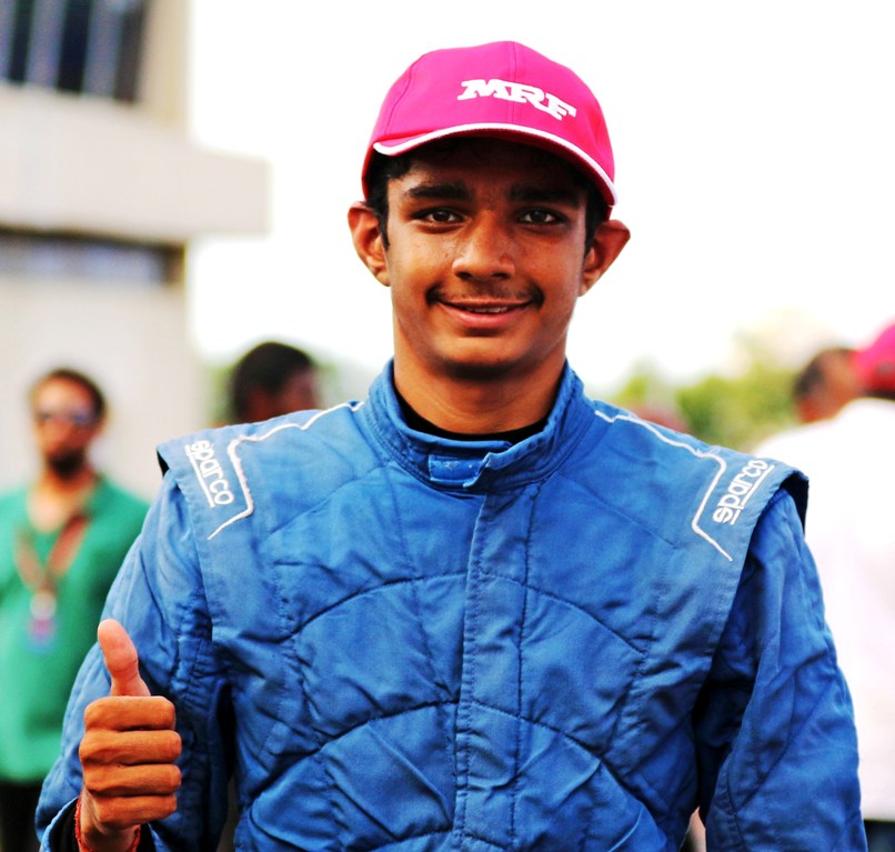 Photo of Sohil Shah takes MRF F1600 championship lead with a facile win
