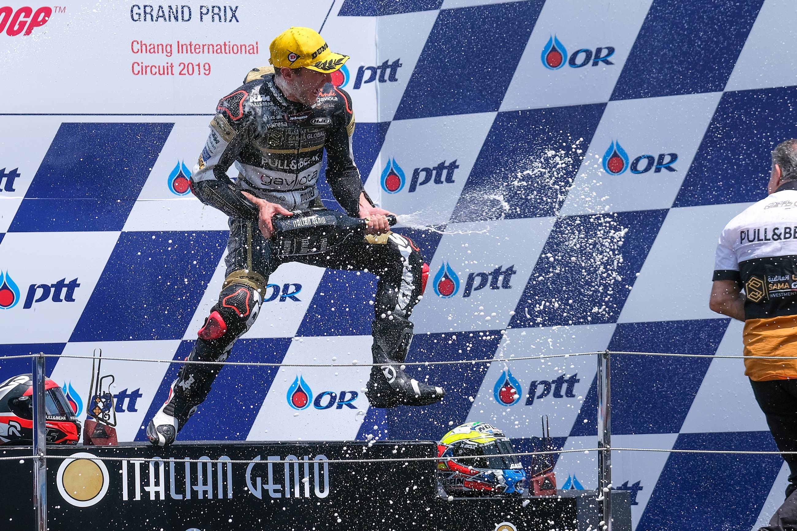 Photo of Sensational win for Albert Arenas after brave last-corner move: Moto3