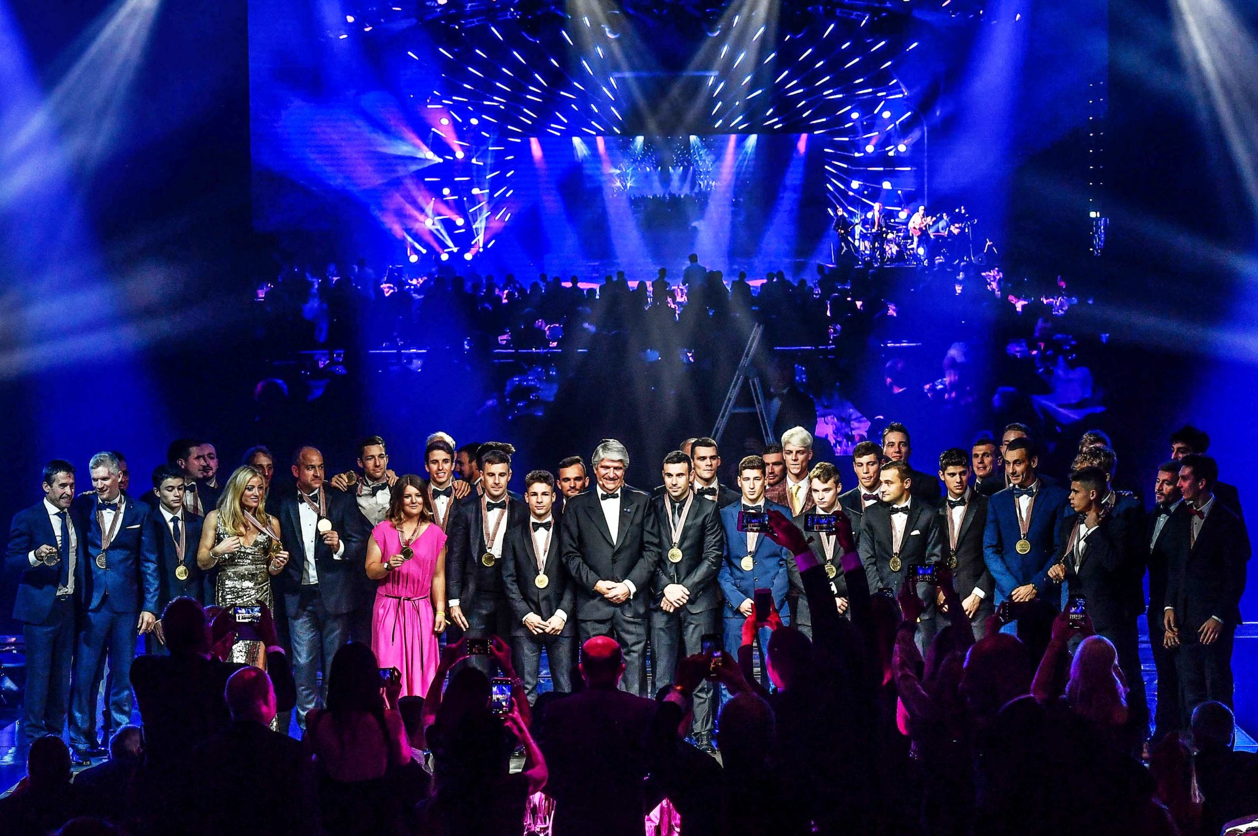 Photo of 2019 gala: FIM World champions celebrate in Monaco awards night