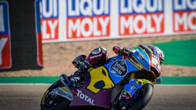 Photo of Lowes turns it up to 11 with another lap record at MotorLand: Moto2