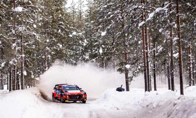 Photo of Tanak dominates Day 1 on Arctic Rally Finland