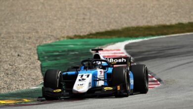 Photo of Verschoor sets fastest time: F2 testing Day 2