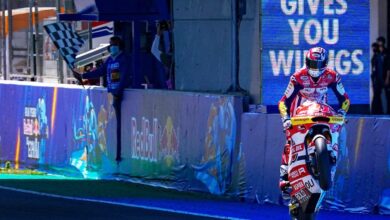 Photo of Di Giannantonio disappears for dominant first win: Moto2