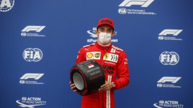 Photo of Charles Leclerc claims home pole and then crashes