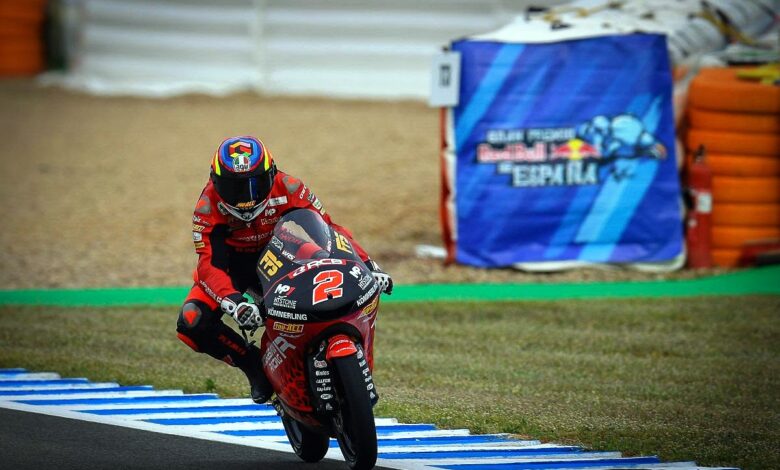 Photo of Gabriel Rodrigo pulls the pin to rule Friday: Moto3