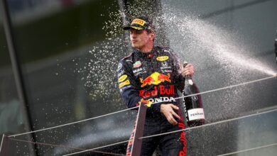 Photo of Dominant victory for Max Verstappen ahead of Hamilton