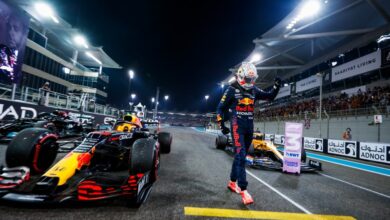 Photo of Max Verstappen gets pole ahead of Lewis Hamilton