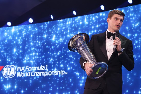 Photo of Max Verstappen sparkles at FIA awards gala; Hamilton, personality of the year