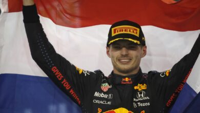 Photo of Max Verstappen clinches F1 Drivers’ title with a last-lap thriller
