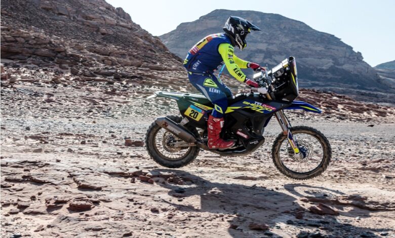 Braving fractured ribs Harith Noah keeps India flag flying at Dakar finishing Stage 9