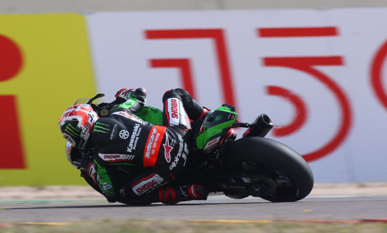 Photo of Rea and Bautista split the spoils on opening day: WorldSBK