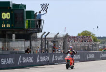 Photo of Fernandez takes first win since 2019 in France: Moto2