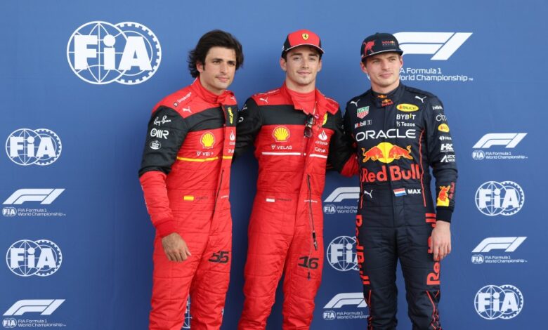 Photo of Charles Leclerc takes pole as Ferrari lockout front row
