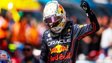 Photo of Max Verstappen wins Spanish GP to take championship lead