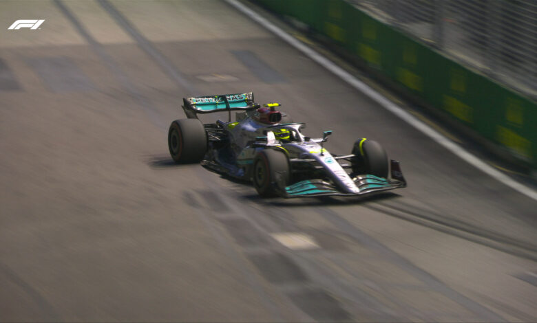 Photo of Singapore GP: Hamilton quicker in FP1 from Verstappen by 0.084s
