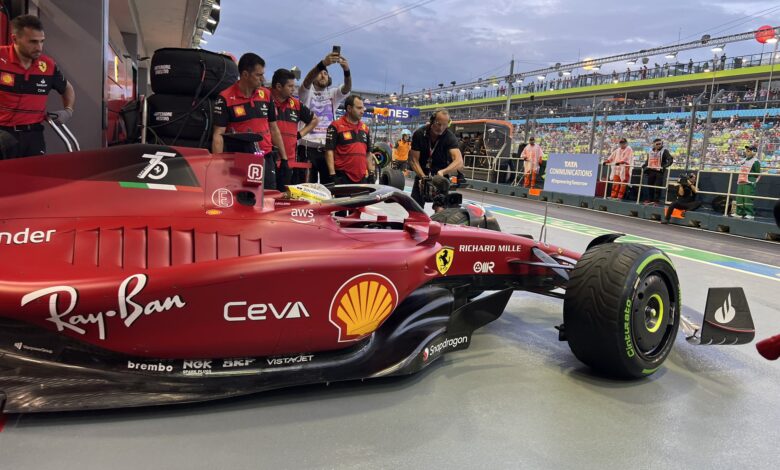 Photo of Singapore GP: Leclerc quickest in a wet FP3 session from Verstappen
