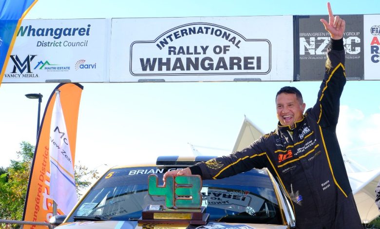 Photo of Hayden Paddon, co-driver John Kennard win Rally of Whangarei: APRC Ro4