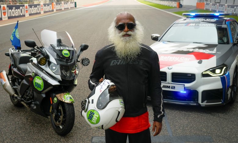Photo of Sadhguru takes a lap around BIC to warm-up Indian hearts ahead of MotoGP