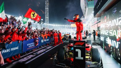 Photo of Carlos Sainz wins, breaks the RedBull win streak: Singapore Grand Prix