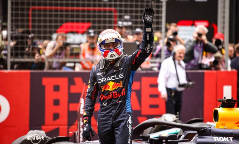 Photo of Max Verstappen take pole for Chinese Grand Prix