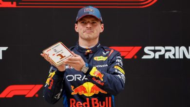 Photo of Max Verstappen wins first Sprint race of the season ahead of Hamilton