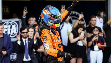 Photo of Oscar Piastri takes second career win as McLaren moves to top of team table